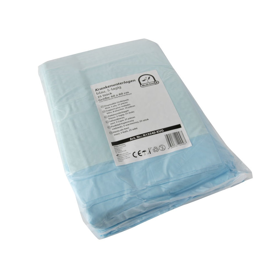 Bild zeigt eine Packung mit 5-lagigen, weißen Krankenunterlagen in der Größe 60 x 60 cm. Die Unterlagen sind in einer transparenten Folie verpackt, auf der vorn das Produktlabel deutlich sichtbar ist. Das Label enthält Informationen über die Materialbeschaffenheit, die Anwendungsmöglichkeit und die Stückzahl. Die Unterlagen sind weich, saugfähig und an den Rändern leicht gefalzt, was für eine einfache Entnahme sorgt. Der Hintergrund des Bildes ist neutral gehalten, um das Produkt hervorzuheben.