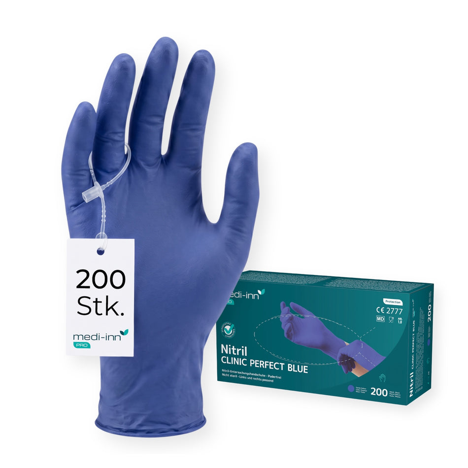 Frontalansicht eines Medi-Inn Pro Nitril Clinic Perfect Blue Einmalhandschuhs neben der Verpackung.
