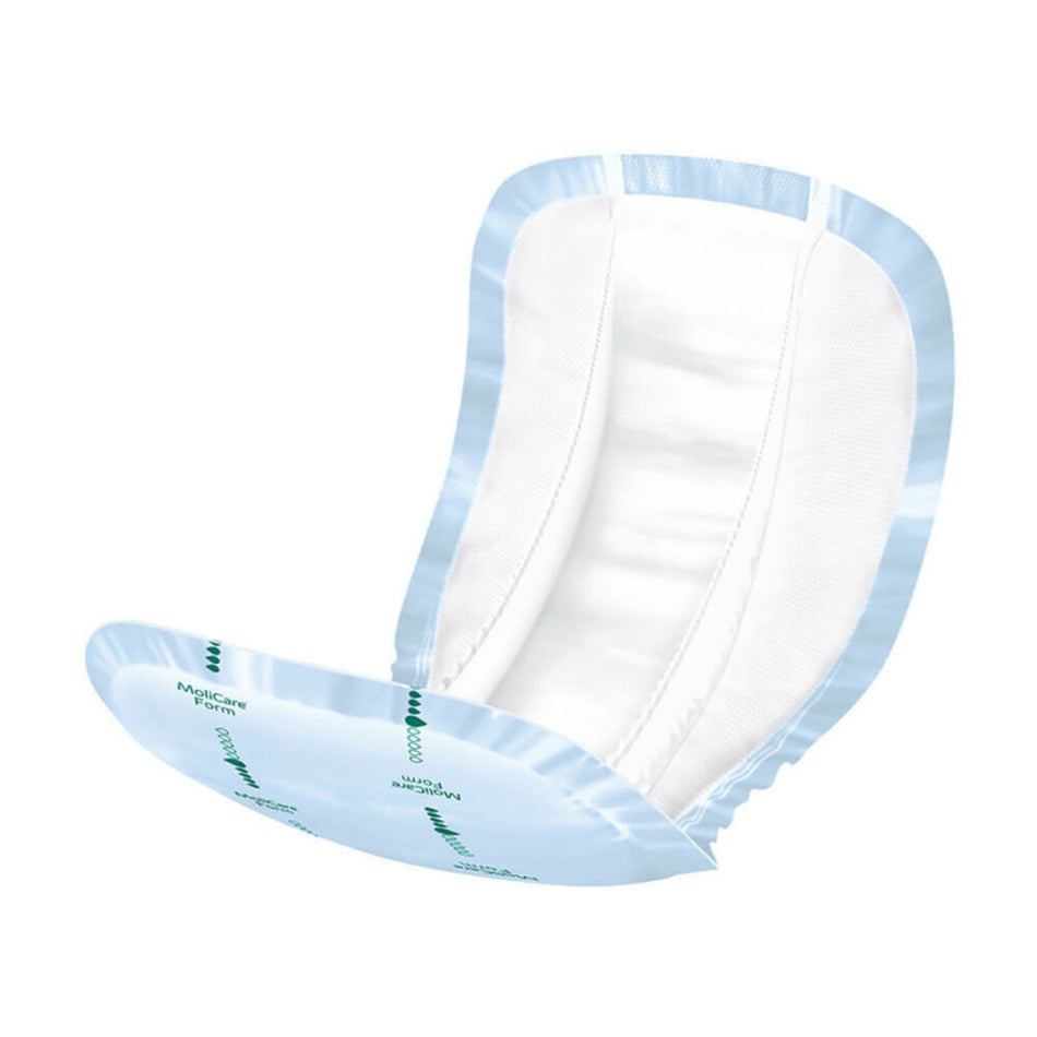Molicare Form 6 Trockenheiten sind in einer Verpackung zu sehen, die mit einem hellen, ansprechenden Design gestaltet ist. Die Packung zeigt ein großes, farbiges Produktlogo und enthält Informationen zu den absorbierenden Eigenschaften und Anwendungshinweisen. Der Hintergrund ist hell und sorgt für eine klare Sicht auf die Verpackung. Die Bögen zeigen verschiedene Aspekte der Verwendung und Vorteile des Produkts. Diese Inkontinenzhilfen sind ideal für Menschen, die Komfort und Sicherheit im Alltag suchen.