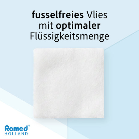 Nahaufnahme des weißen fusselfreien Vliestuchs eines Romed Alkoholtupfers mit optimaler Flüssigkeitsmenge